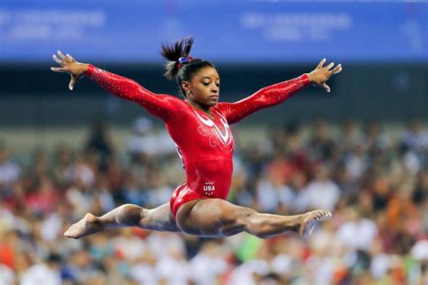 40 Most Powerful Female Athletes of All Time | Glamour