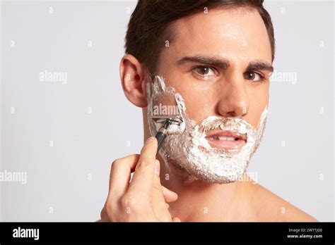 Mshaving hi-res stock photography and images - Alamy