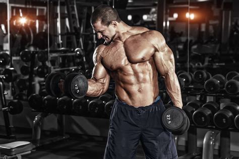 High Reps vs Heavy Weights for Mass - Driven Sports