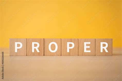 「PROPER」と書かれた積み木 Stock Photo | Adobe Stock