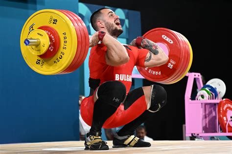 Paris, Men 89kg: Karlos Nasar smashes world records to take gold and ...