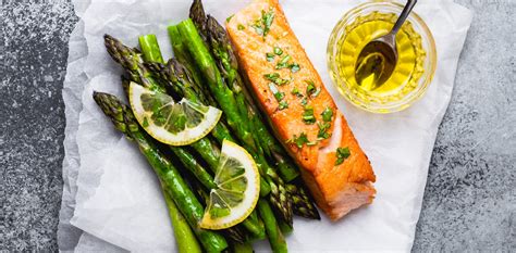 Griddle Garlic &amp; Lemon Salmon, with asparagus | Drew &amp; Cole