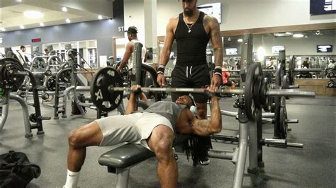 How to break a strength plateau for bench press?
