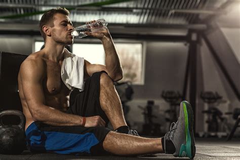 Tips for Sculpting a More Masculine Physique - Mens Total Lifestyle - best fitness and nutrition ...