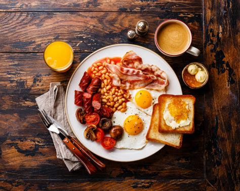 What breakfast fuels sustained energy & sharp focus for peak male performance?
