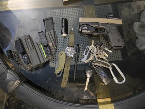 The updated load out. : r/EDC