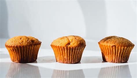 Mini Caramel Muffin on white background | Premium AI-generated image