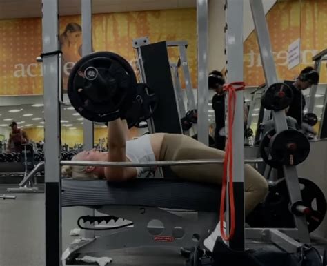 Optimal deload strategy to smash strength plateaus & boost performance?