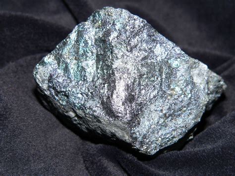 Zinc wallpaper | 2560x1920 | #71589