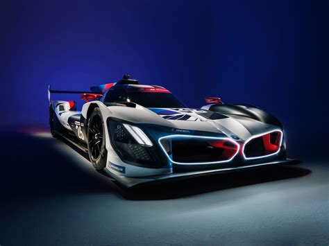 BMW M's Hybrid V8 Arrived in the U.S., It'll Make Its Racing Debut at Daytona - autoevolution