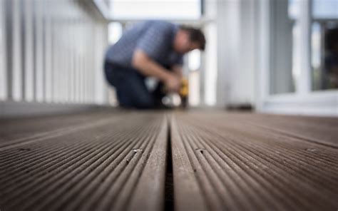 Man at work | Neuhof/Germany | Jörg Schreier | Flickr