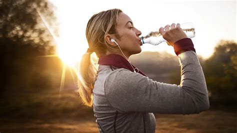 How Much Water Do I Need? A Guide to Staying Hydrated – BJC HealthCare