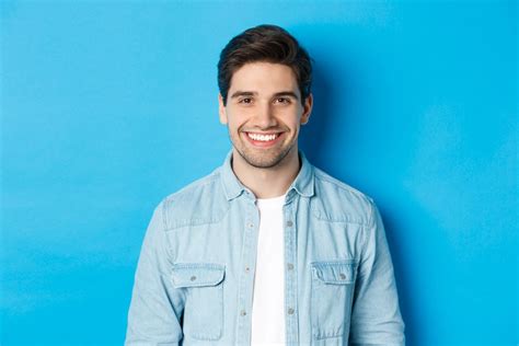 How To Properly Clean Veneers | Absolutely Dental