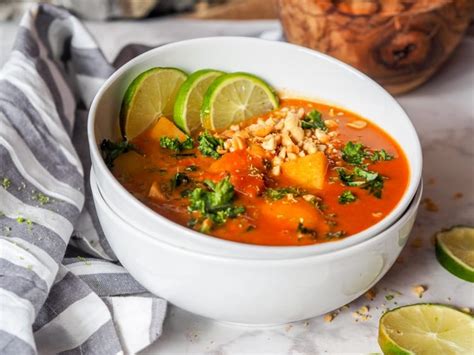 African Peanut Stew {GF, Vegan} - Avocado Pesto