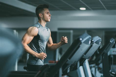 6 Reasons to Go to a Fitness Center for Exercise - Fitness CF Gyms
