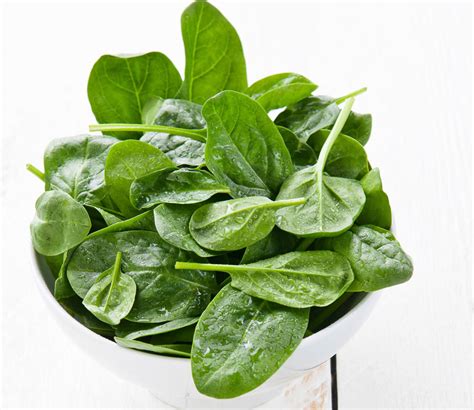 5 Weird Facts About Spinach