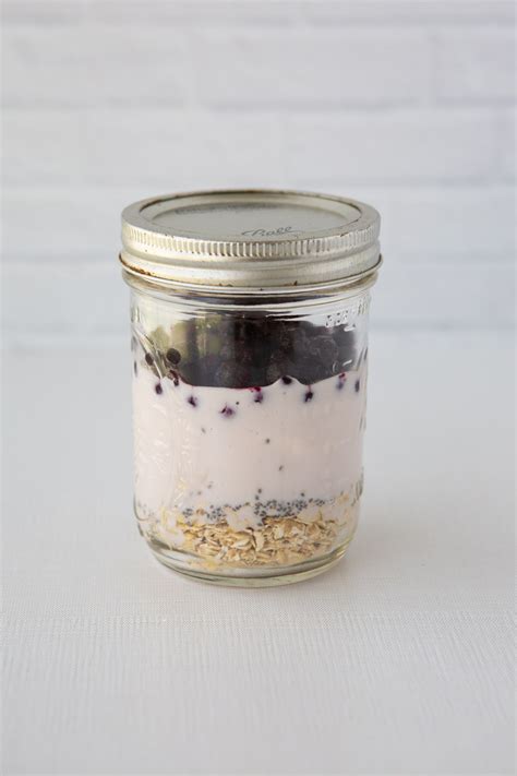 overnight-oats-in-jar - Make Healthy Easy - Jenna Braddock RD