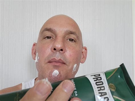 How To Use A Shaving Brush - Lathering Up Routine