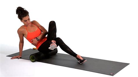 How to Foam Roll Your Glutes | Foam Rolling - YouTube