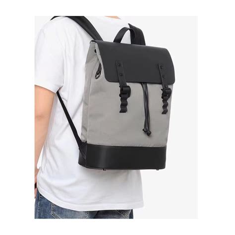 When choosing a new everyday carry backpack, do you prioritize the number of compartments, the water resistance of the material, or its overall aesthetic design?