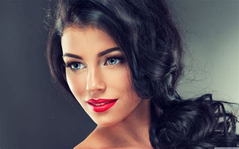 [500+] Pretty Woman Wallpapers | Wallpapers.com