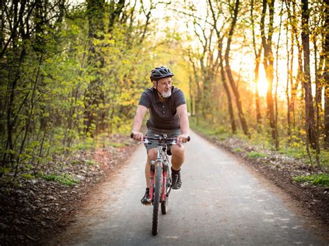 5 Ways Getting Active Keeps You Young: Age Better By Moving More