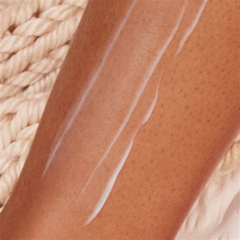 Soothing Post Shave Serum – Flamingo