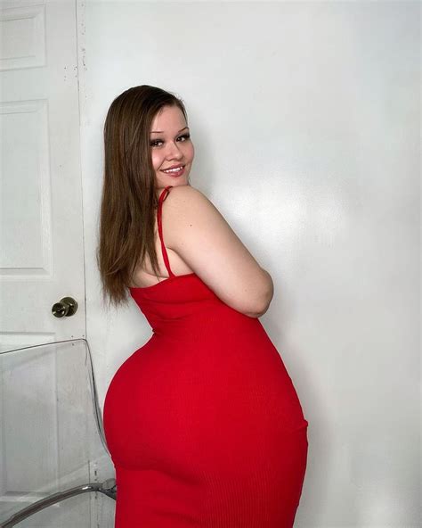 Miss Bailey - Bio, Wiki, Quick Facts, Age, Height, Weight, Body ...