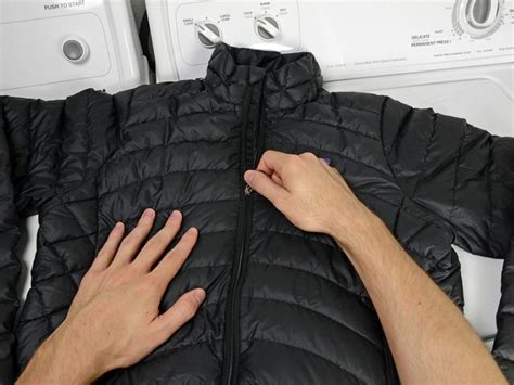 How to Wash Down Jackets in 10 Easy Steps: The Ultimate Guide - Camping ...