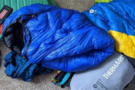 How to Wash a Down Sleeping Bag - A Backpacker's Guide | Halfway Anywhere