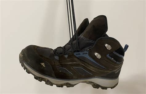 Quickest safe way to dry wet hiking boots?