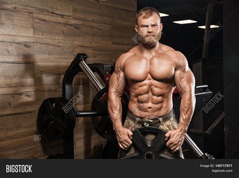 Strong Athletic Man Image & Photo (Free Trial) | Bigstock