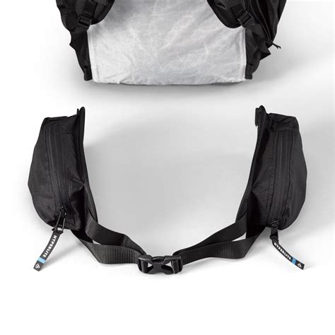 The Hyperlite Mountain Gear Contour 35 Removable Hip Belt