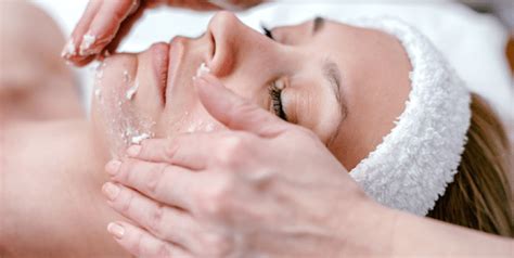 Exfoliation 101: The Do’s and Don'ts for Your Skin Type - Columbia Skin ...