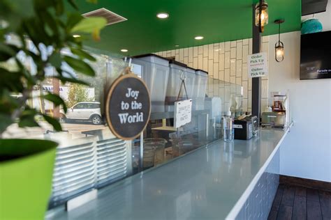 West St Paul Gallery — Tii Cup