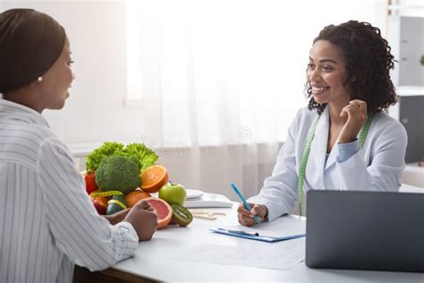 704 Black Woman Nutritionist Stock Photos - Free &amp; Royalty-Free Stock ...