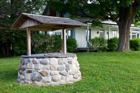 Well Stock Photo - Download Image Now - iStock