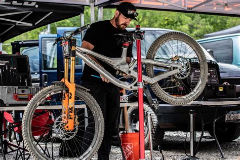 Intense Prototype 279 HP6 at Windrock DHSE - Intense Prototype 279 HP6 ...