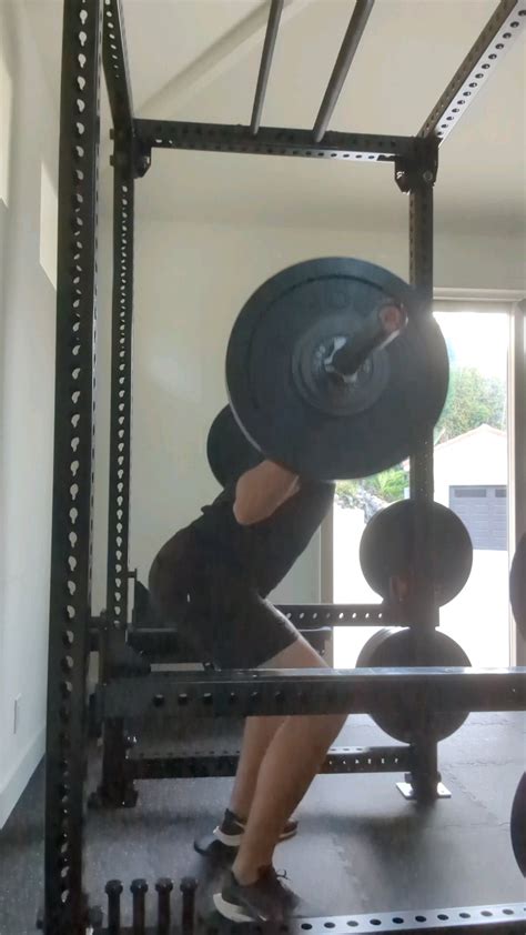 Squat form help with very limited ankle mobility : r/StartingStrength