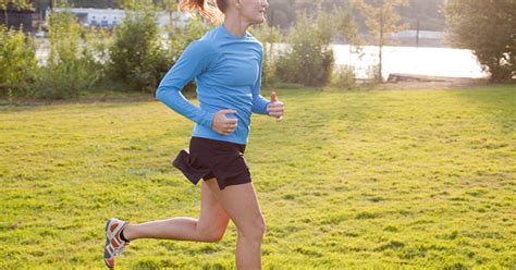 Learn Proper Running Technique in 30 Seconds [Video] | Greatist