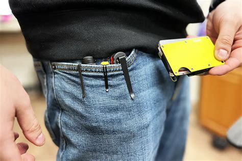 What is EDC? 6 Essential Everyday Carry Items - Survival Ready