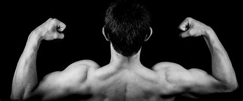 Do testosterone levels fluctuate during the day?