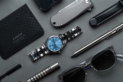 Minimalist EDC gear: optimize daily efficiency for peak performance?