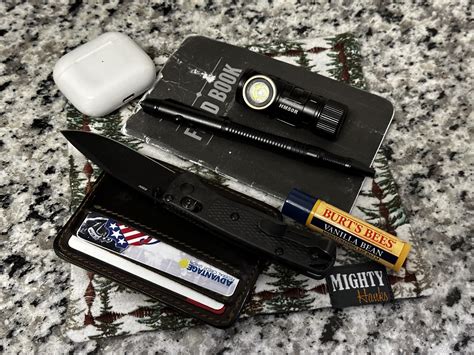 Finally Settled on a good EDC : r/EDC