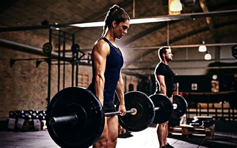 The 8 Best Grip Strength Exercises For A Total Grip Workout