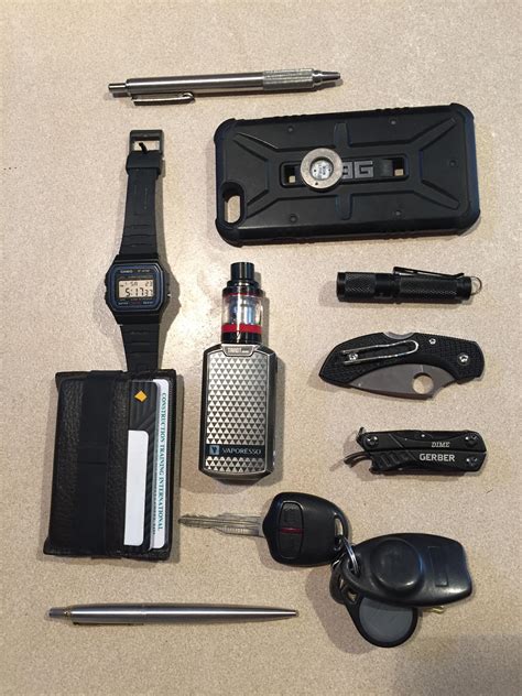 EDC - my fave minimalist setup : EDC