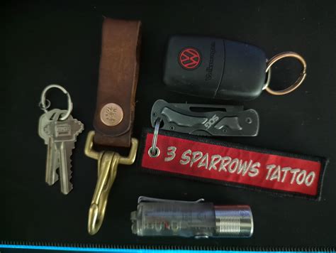 How do you carry your EDC gear? : r/EDC