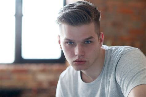 Free Photo | Handsome man posing