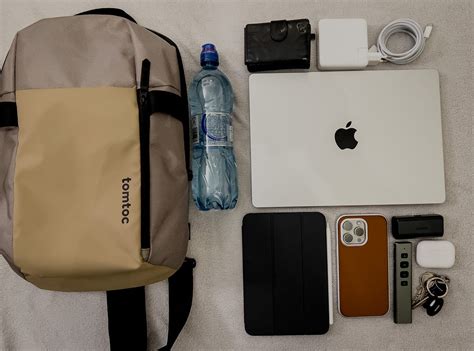 My Compact Apple Tech Carry for One-Day Business Trips | by Tobias ...