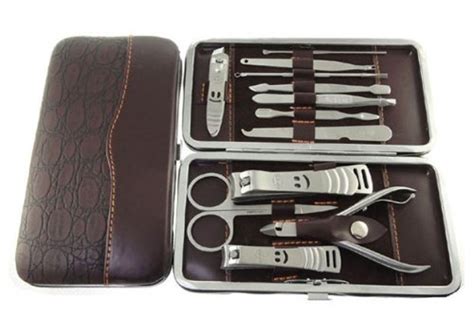 5 Great Grooming Tools That Improve Your Appearance